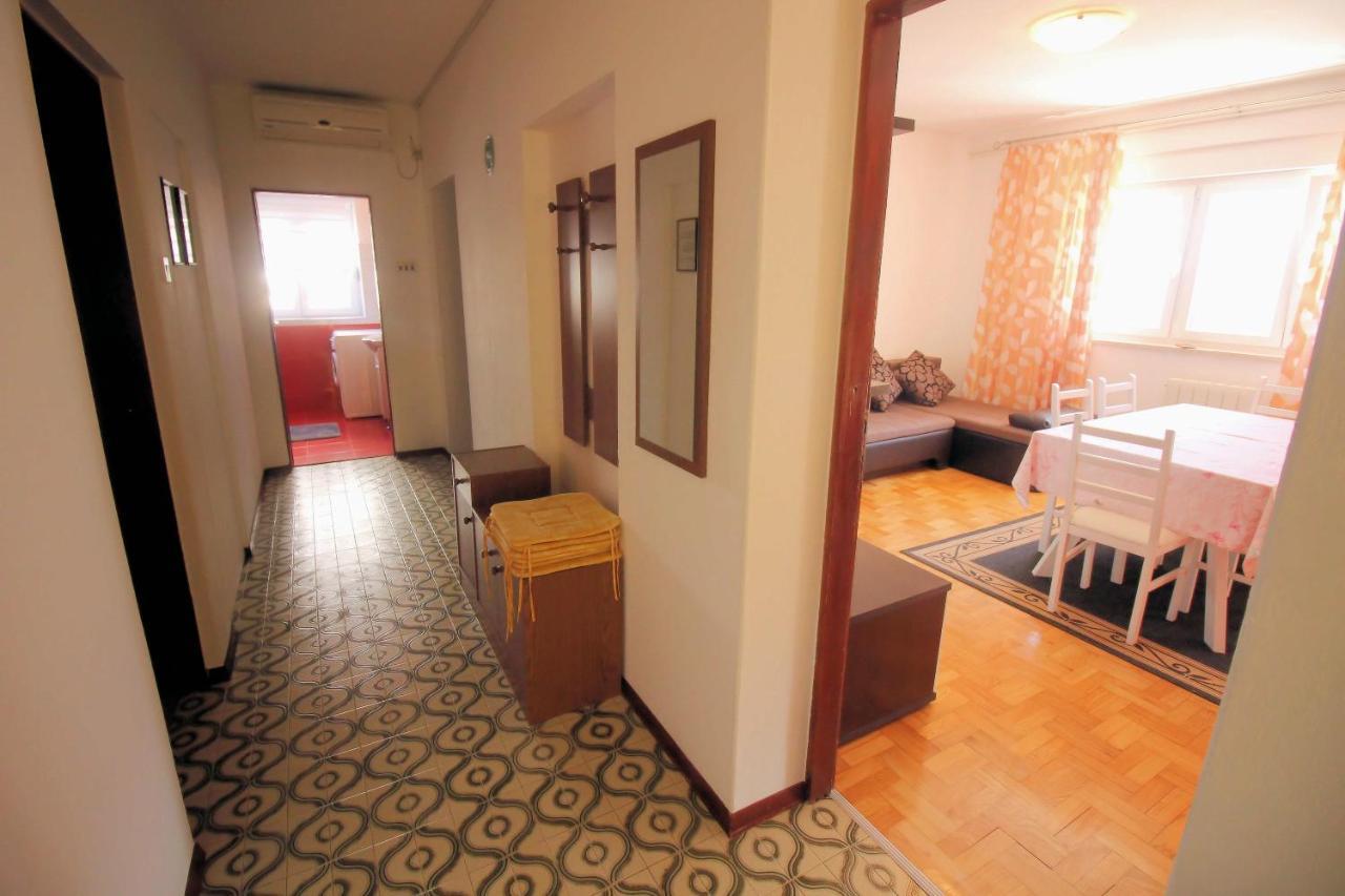 Apartmens Adriana Novi Vinodolski Buitenkant foto